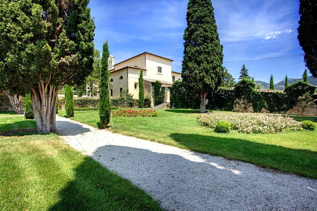 San Pietro Sopra Le Acque Resort & Spa Massa Martana Exterior photo